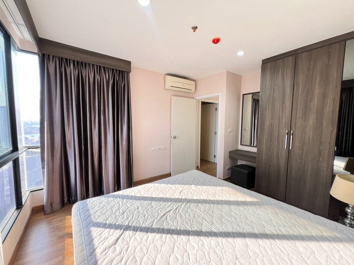 รูป 💖💖ปล่อยเช่า Condo The Tree Interchange ติดห้างเกตเวย์บางซื่อ / 2 ห้องนอน ขนาด 58 ตรม ราคาเพียง 21,000 บาท/สอบถามได้นะคะ 🟢 Line : atfirm2010💖💖 - รูปที่ 13/26