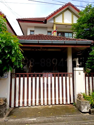 Houses for sale Khlong Sam Wa : FOR SALE  HOUSE PROPERTY  2850000 BAHT.