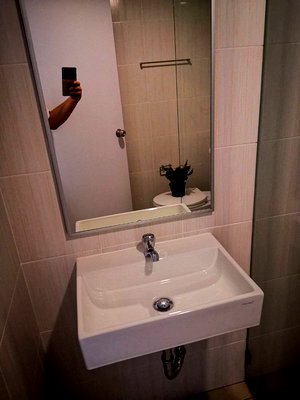 Condos for rent Kamnan Maen Road : ‼️ Super cheap! Book now before it's gone! 🔥 For rent: Lumpini Ekachai 48. Large room, great price, fully furnished + complete appliances. 