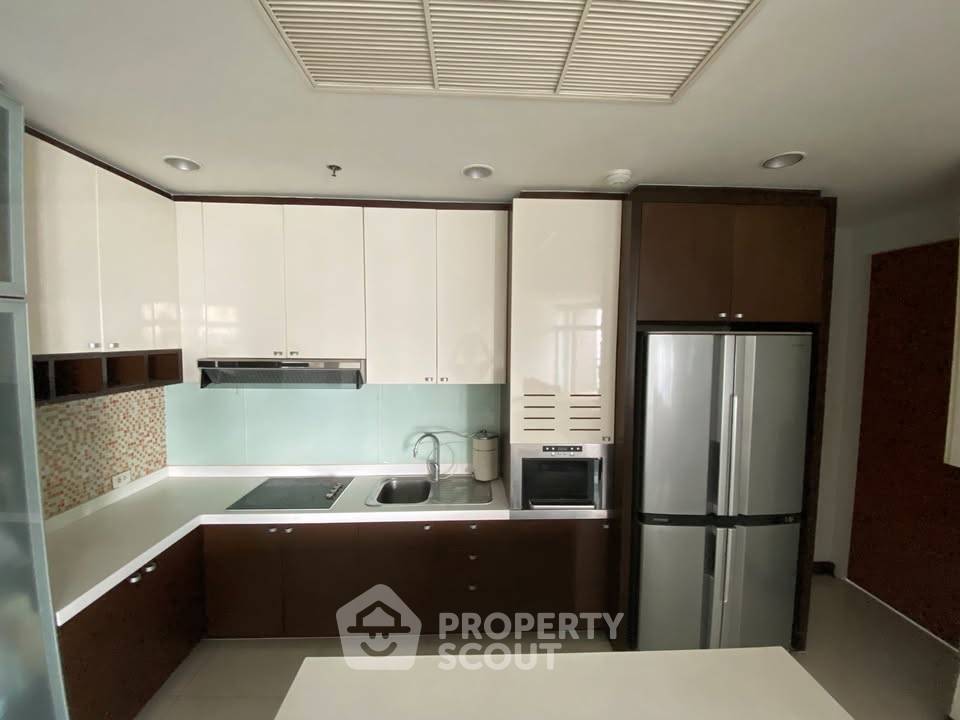 รูป คอนโด 2-ห้องนอน ที่ ชาเทรียม ริเวอร์ไซด์ คอนโดมิเนียม ใกล้ BTS สะพานตากสิน (ID 2779266) - รูปที่ 4/14