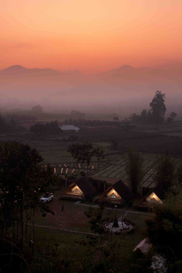 รูป ขายที่ดินเชียงดาวพร้อมกิจการ ที่ดินตั้งอยู่ท่ามกลางหุบเขามีน้ำล้อมรอบติดลำธาร ไร่ละ 1.6 ล้าน ใกล้แหล่งท่องเที่ยว - รูปที่ 7/13