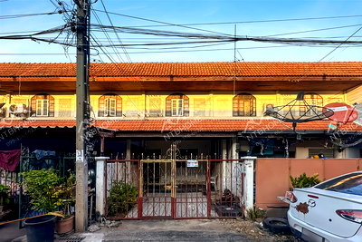 ทาวน์โฮม แม็คโคร บางบัวทอง : บัวทอง 2 บางใหญ่-เซ็นทรัลเวสท์เกต ต่อเติมครบ ทำเลดีเดินทางสะดวก