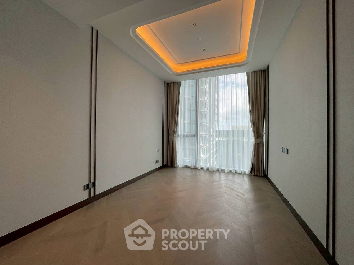 picture 3-BR Condo at One 89 Wireless near MRT Lumphini (ID 2781323) - 8/11