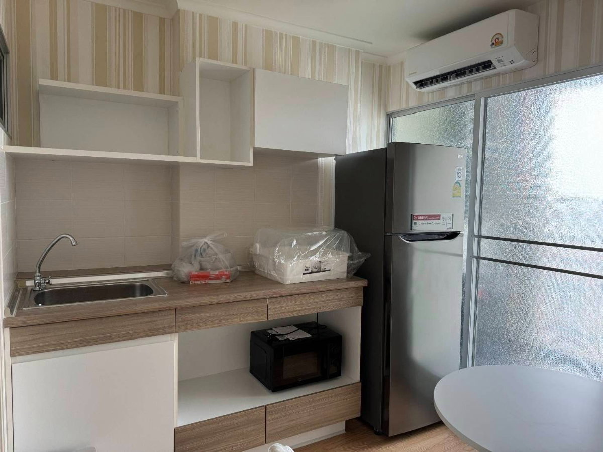 รูป ✨🏙️ ปล่อยเช่าคอนโด ลุมพินี พาร์ค ปิ่นเกล้า ตรงข้าม Central Pinklao ใกล้ MRT บางยี่ขัน พร้อมเข้าอยู่ 20 เม.ย. นี้ 🏙️✨ - รูปที่ 6/11