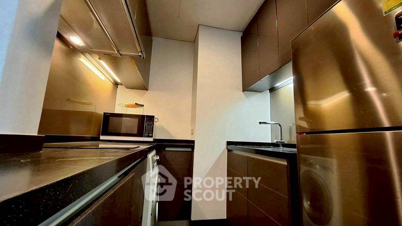 รูป คอนโด 2-ห้องนอน ที่ เดอะ ลุมพินี 24 ใกล้ BTS พร้อมพงษ์ (ID 2561966) - รูปที่ 3/8