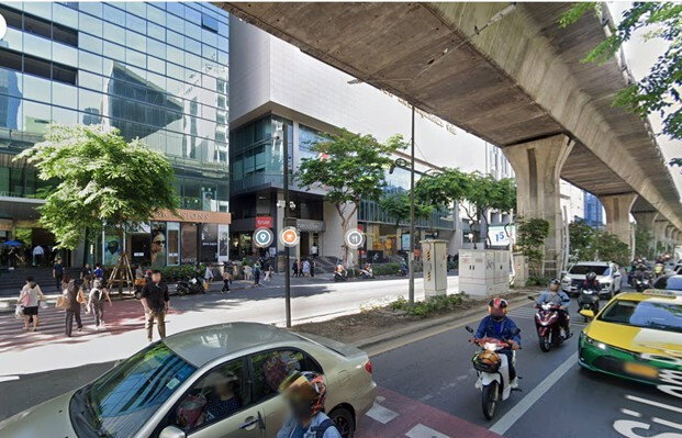 picture Large Retail Space for Rent on Silom Road 🔥 Special Price 🔥 ** NO CO-AGENT ** - 6/6