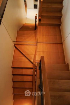 คอนโด 2-ห้องนอน ที่ บีทนิค สุขุมวิท 32 ใกล้ BTS ทองหล่อ (ID 2535499)