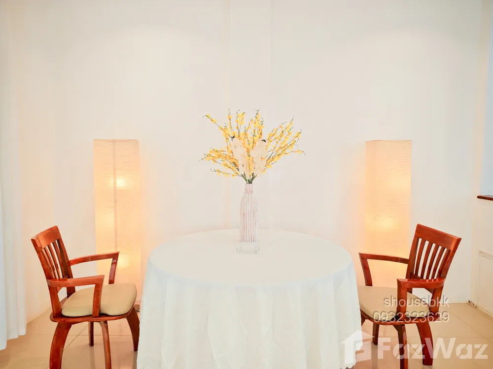 รูป ทาวน์เฮ้าส์ให้เช่า 4 ห้องนอน ในโครงการ เออร์เบิ้น สาทร 6145636 - รูปที่ 9/29