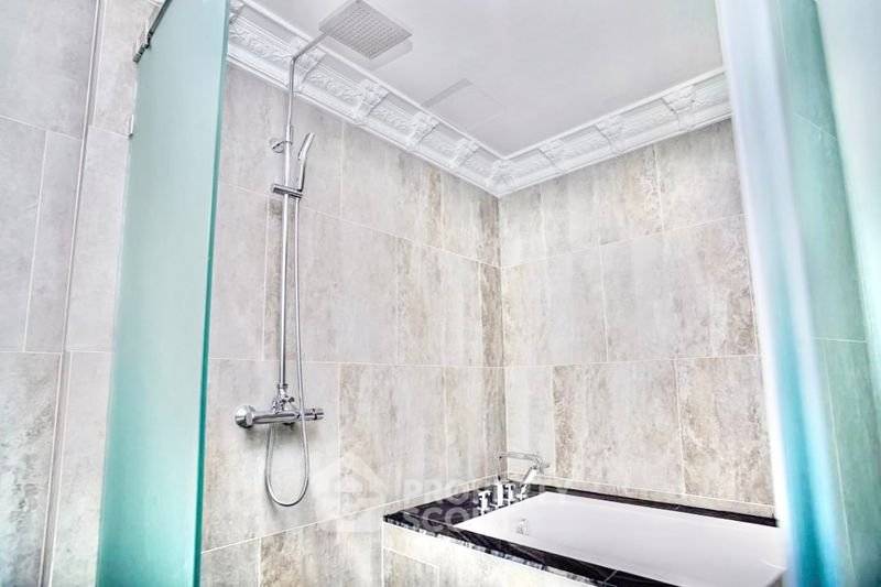 รูป คอนโด 3-ห้องนอน ที่ เดอะ ลุมพินี 24 ใกล้ BTS พร้อมพงษ์ (ID 2778920) - รูปที่ 9/18