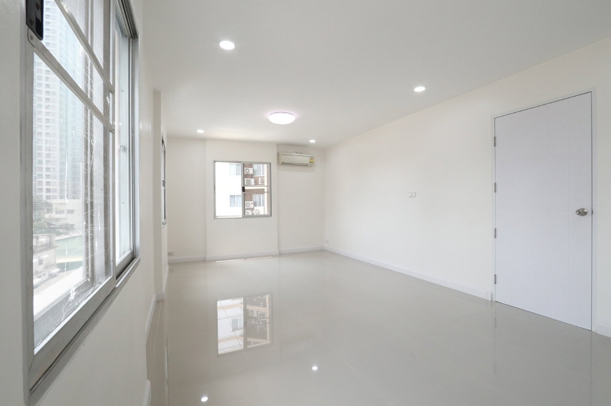 รูป ขายลดราคา Fortune Condo Town 85.36 ตารางเมตร 2 ห้องนอน ถนนนราธิวาสราชนครินทร์ เขตยานนาวา กรุงเทพ - รูปที่ 4/9