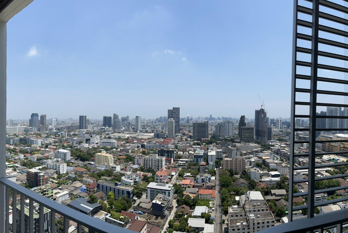 รูป ว่างพร้อมอยู่! Abstract. 1นอน 35ตร.ม. Line id: @pfagent - รูปที่ 10/10