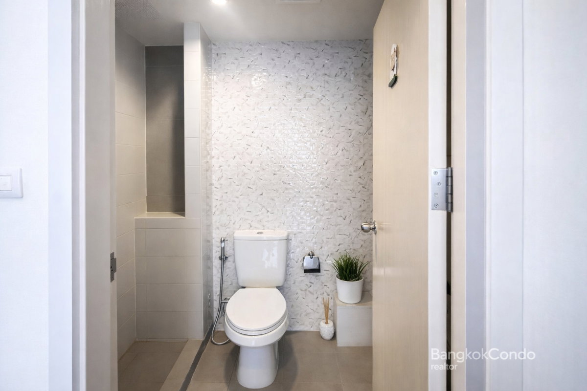 รูป 🍀🍀 Fully furnished💝 ให้เช่า📌 เดอะ ทรัสต์ เอราวัณ (Line:@rent2022)BTS เอรวัณ✨พร้อมเข้าอยู่🔖A11016 - รูปที่ 9/11