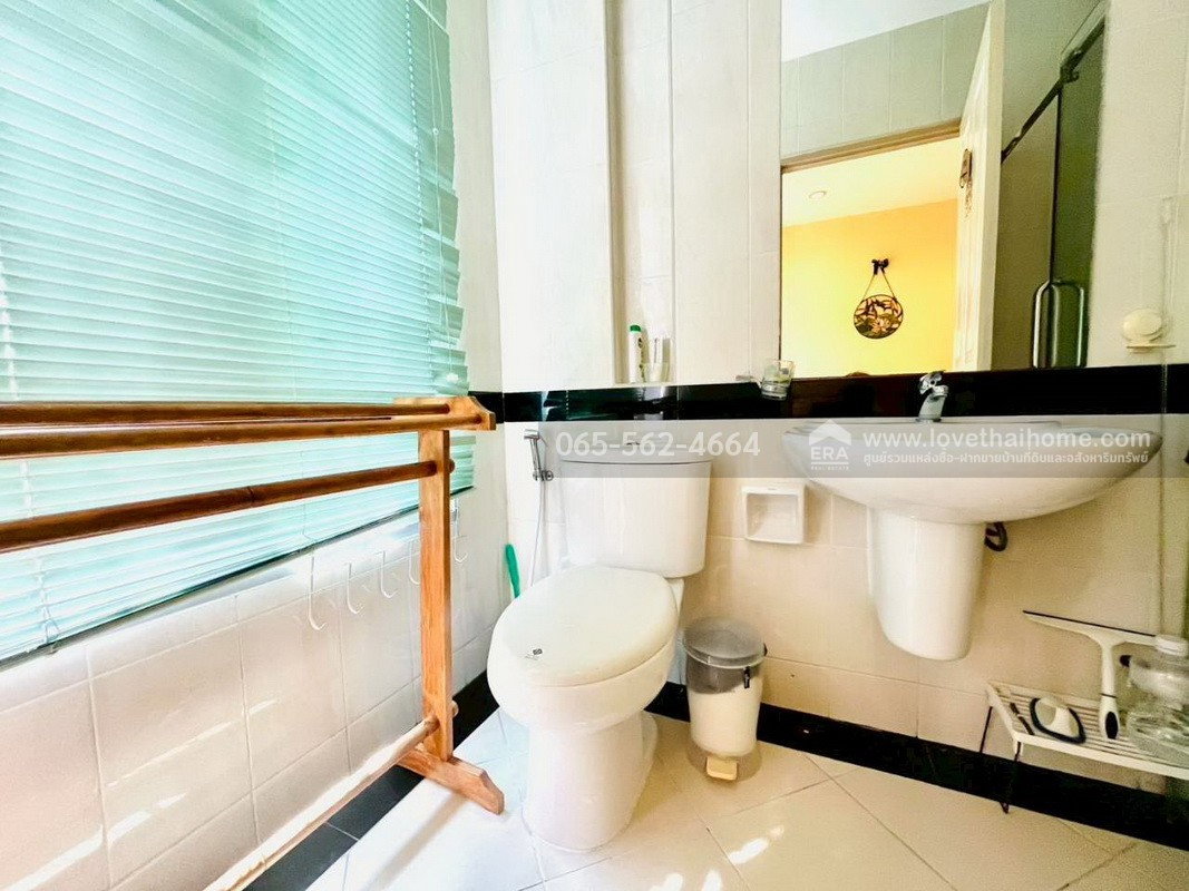 รูป ทาวน์โฮม 3 ชั้น หมู่บ้านกลางเมือง บริติช ทาวน์ ศรีนครินทร์ ซ.ศรีด่าน24 ศรีนครินทร์ พื้นที่ 20.8 ตรว. สวยพร้อมอยู่ - รูปที่ 23/24