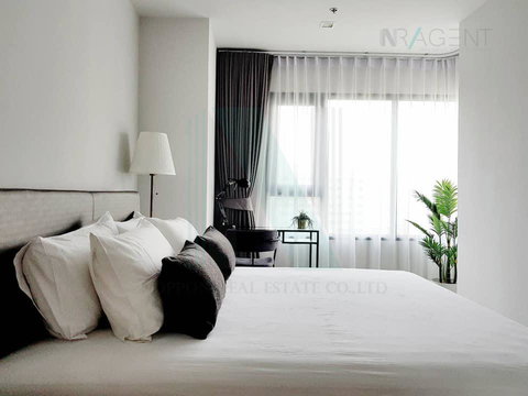 🎉 ให้เช่าคอนโด ไลฟ์ วัน ไวเลส อาคาร 1 ชั้น 17 1 ห้องนอน ขนาด 38.00 ตรม ใกล้ Central ชิดลม