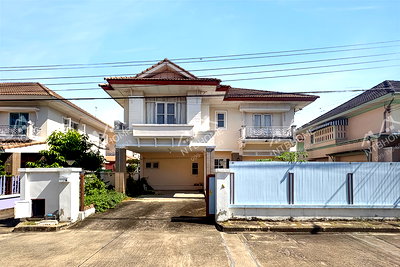 ขายบ้านเดี่ยว : ธารา ราชพฤกษ์ – ปิ่นเกล้า ทำเลดีใกล้ทางด่วนศรีรัช