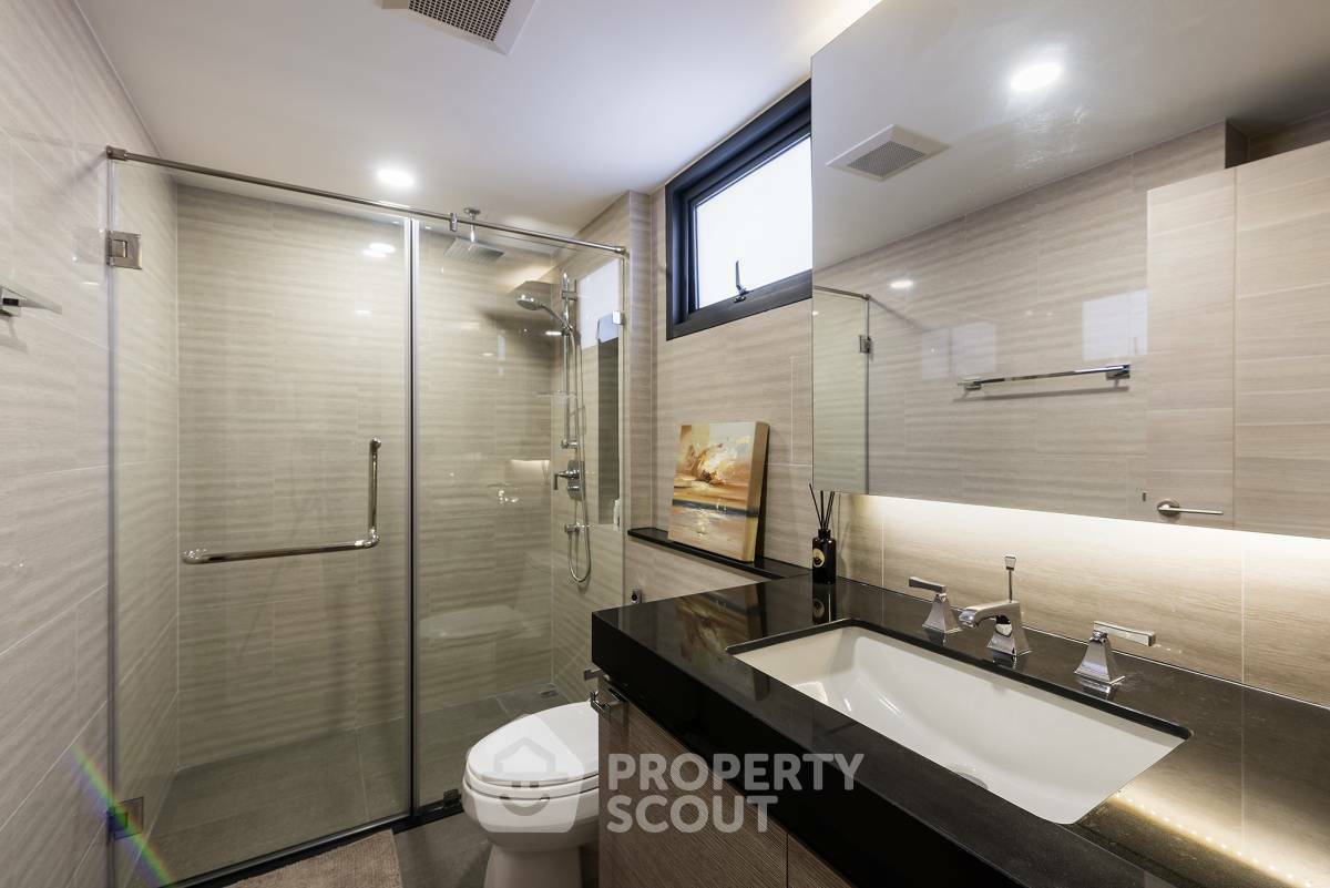 รูป คอนโด 2-ห้องนอน ที่ คลาส หลังสวน ใกล้ BTS ชิดลม (ID 890295) - รูปที่ 2/8