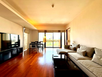 คอนโดให้เช่า : Hansar | Charming 2 Bedroom Luxury Condo in Ratchadamri - BR3984CD