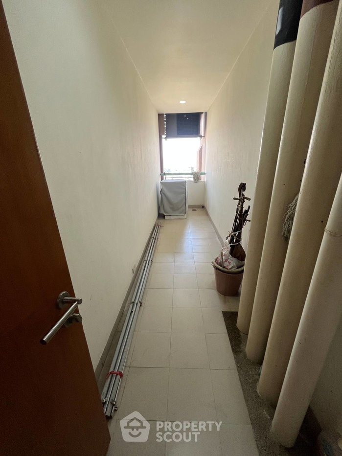 รูป คอนโด 2-ห้องนอน ที่ ชาเทรียม ริเวอร์ไซด์ คอนโดมิเนียม ใกล้ BTS สะพานตากสิน (ID 2004266) - รูปที่ 23/32