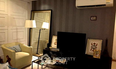 Condos for rent Phra Khanong Tai : 2-BR Condo at Tree Condo Luxe near BTS On Nut (ID 888180)