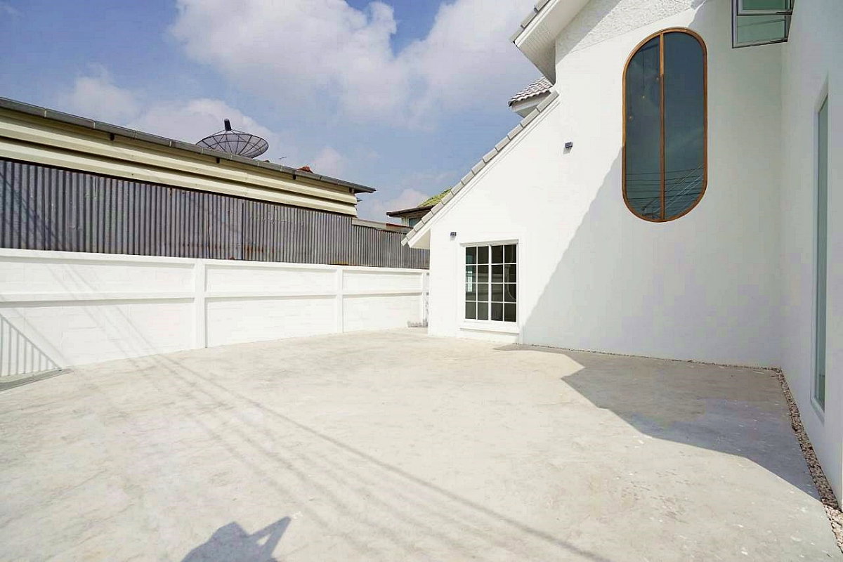 รูป บ้านสวย ทำเลดี พระราม 2 #หมู่บ้านวรการ บ้านเดี่ยว 4 ห้องนอน รีโนเวทใหม่ ใกล้เซ็นทรัล พระราม 2 - รูปที่ 5/25