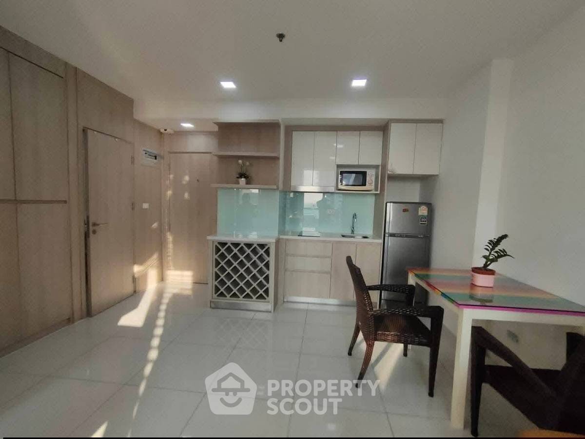 picture 1-BR Condo at The Cloud close to Phratamnak (ID 2781336) - 12/15