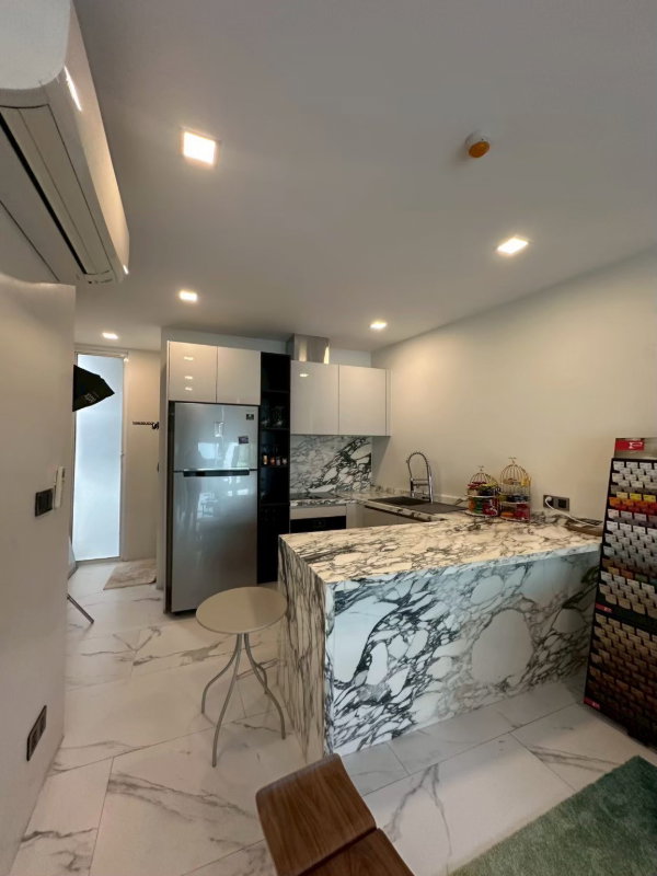 รูป D8 Ekkamai - Ramintra (เลียบด่วน) | SUPER LUXURY HOME OFFICE 6 ชั้น พร้อมสระว่ายน้ำส่วนตัว - รูปที่ 9/17