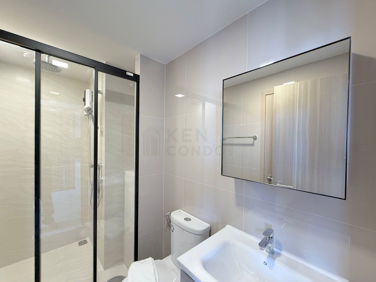 รูป The Base Rise 34ตร.ม 2ห้องนอน ส่วนลด 500,000 - รูปที่ 13/13