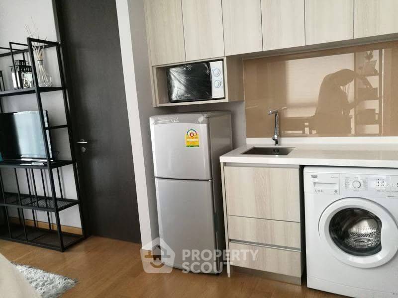 รูป คอนโด 1-ห้องนอน ที่ เดอะ ลุมพินี 24 ใกล้ BTS พร้อมพงษ์ (ID 2098971) - รูปที่ 4/8