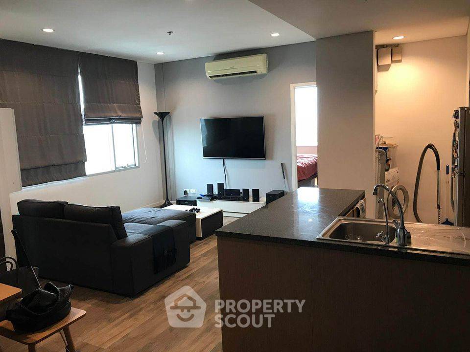 รูป คอนโด 1-ห้องนอน ที่ วิลล่า สาทร ใกล้ BTS กรุงธนบุรี (ID 683271) - รูปที่ 2/7