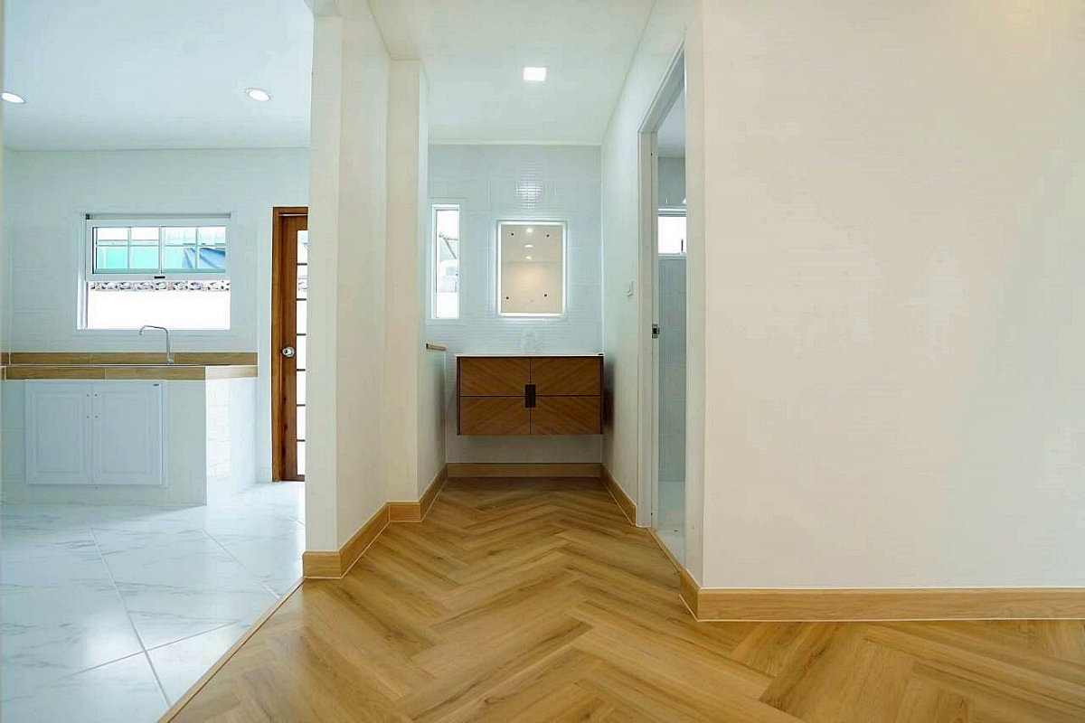 รูป บ้านสวย ทำเลดี พระราม 2 #หมู่บ้านวรการ  บ้านเดี่ยว 4 ห้องนอน  รีโนเวทใหม่   ใกล้เซ็นทรัล พระราม 2 - รูปที่ 12/25