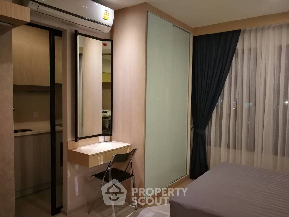 รูป คอนโด 1-ห้องนอน ที่ ไลฟ์ อโศก ใกล้ ARL มักกะสัน (ID 2096553) - รูปที่ 4/9