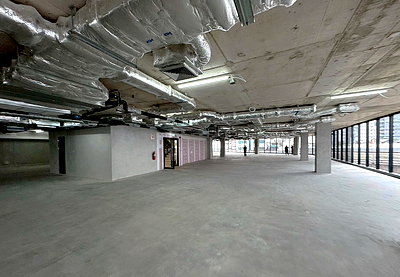 Retail spaces for rent Big C Extra Rama 4 : Retail space for rent on Sukhumvit Road, ideal for all types of businesses such as restaurants, spas, bars ** NO CO-AGENT **