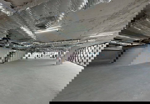 พื้นที่ให้เช่าริมถนนสุขุมวิท เหมาะทำธุรกิจทุกประเภท เช่น ร้านอาหาร สปา บาร์ ฯลฯ ** NO CO-AGENT **