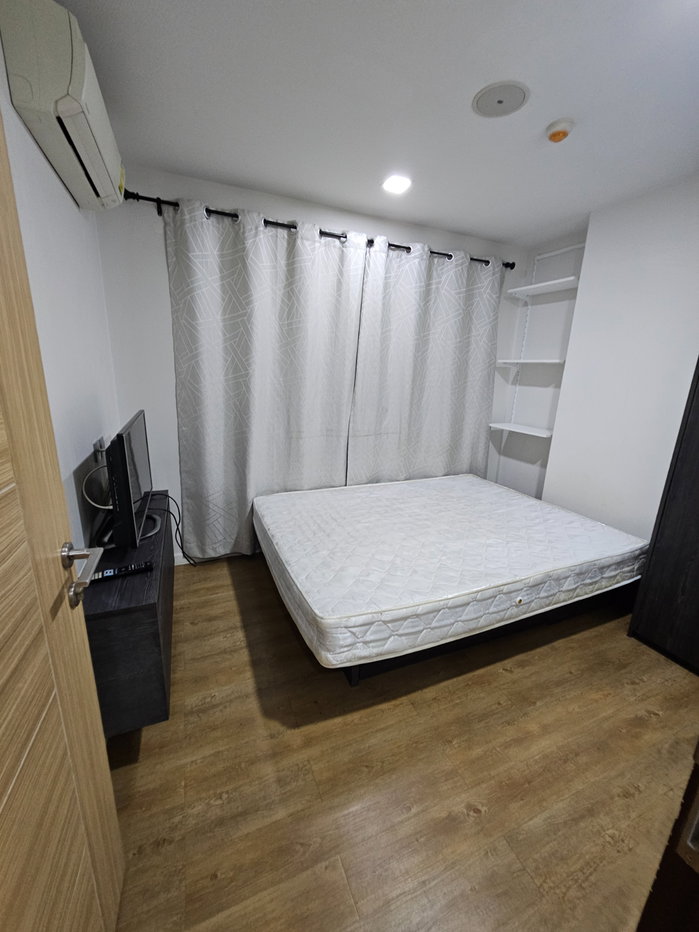 รูป เอ​ส​ต้า​ ขอคนพักไว​ ใกล้​รถไฟฟ้า​บีทีเอส​สถานี​สายหยุด​ - รูปที่ 17/17