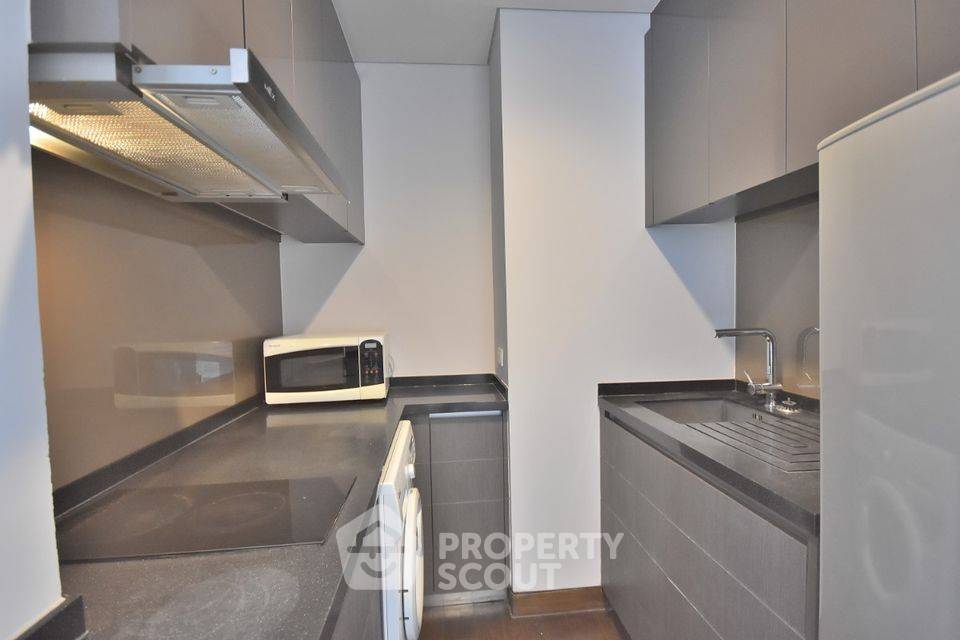 รูป คอนโด 2-ห้องนอน ที่ เดอะ ลุมพินี 24 ใกล้ BTS พร้อมพงษ์ (ID 467143) - รูปที่ 11/33