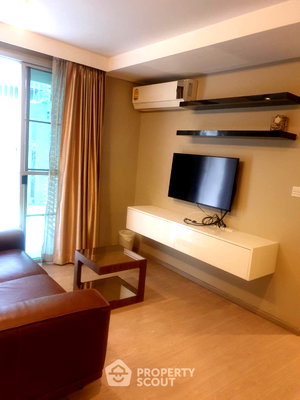 Condos for rent : First-Floor 1-BR 55 Sqm Condo At Maestro 39 Sukhumvit 39, BTS Phrom Phong (ID 1541929)