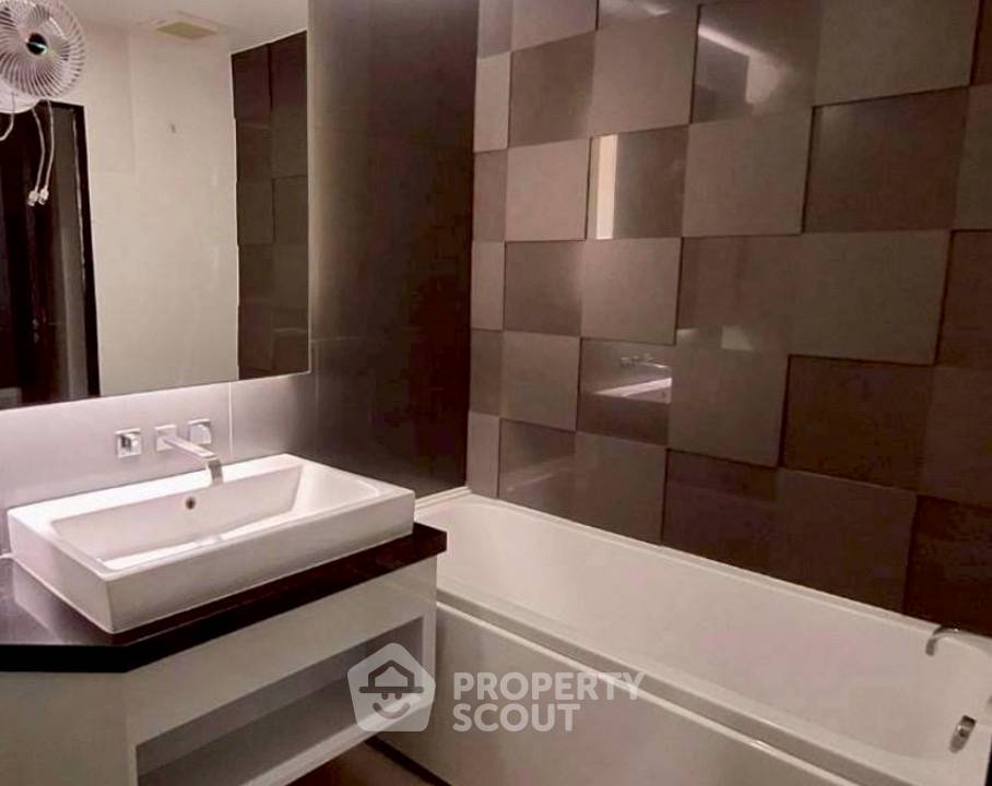 รูป คอนโด 1-ห้องนอน ที่ ไอวี่ แอมพิโอ รัชดา - พระราม 9 ใกล้ MRT ศูนย์วัฒนธรรมแห่งประเทศไทย (ID 2779619) - รูปที่ 2/3