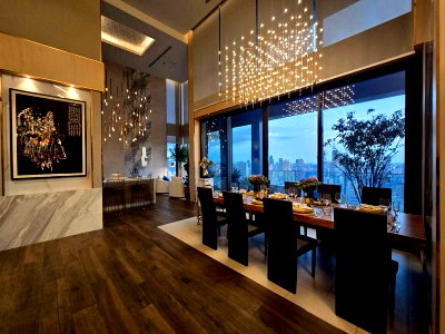 คอนโดให้เช่า : 💎Penthouse Duplex ที่ดีที่สุดย่าน พระราม9 - อโศก  📍  The Esse At Singha Complex  📍  Rent Prices   600,000/ month. 