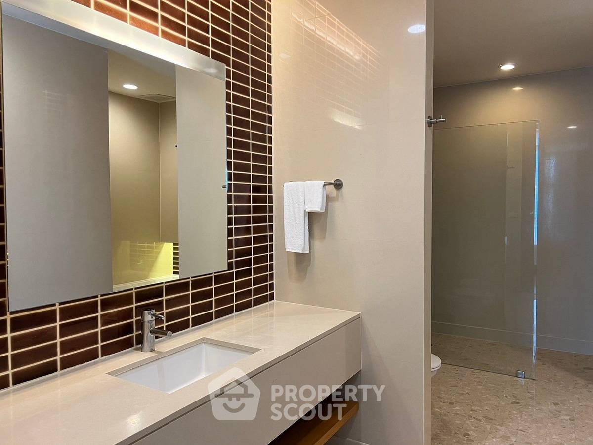 รูป คอนโด 2-ห้องนอน ที่ ชาเทรียม ริเวอร์ไซด์ คอนโดมิเนียม ใกล้ BTS สะพานตากสิน (ID 1449200) - รูปที่ 5/11