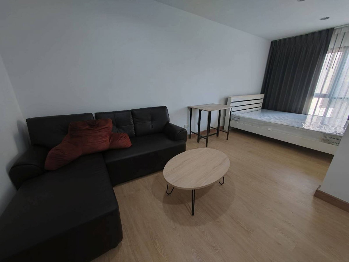 รูป ขาย คอนโดรีเจ้นท์โฮม 18 แจ้งวัฒนะ(Regent Home 18) ห้อวสวยมาก  ติดรถไฟฟ้า สองสาย ตึก E ชั้น3 ราคา 1.67 ล้านบาท - รูปที่ 5/9