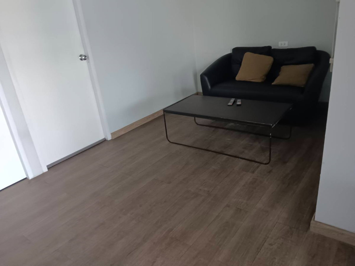 รูป ให้เช่าบ้านพร้อมสระว่ายน้ำ พื้นที่กว้าง100ตรว. พร้อมเฟอร์นิเจอร์และเครื่องใช้ไฟฟ้าครบ เข้าอยู่ได้ เมษายน ใกล้สุวรรณภูมิ  - รูปที่ 17/17