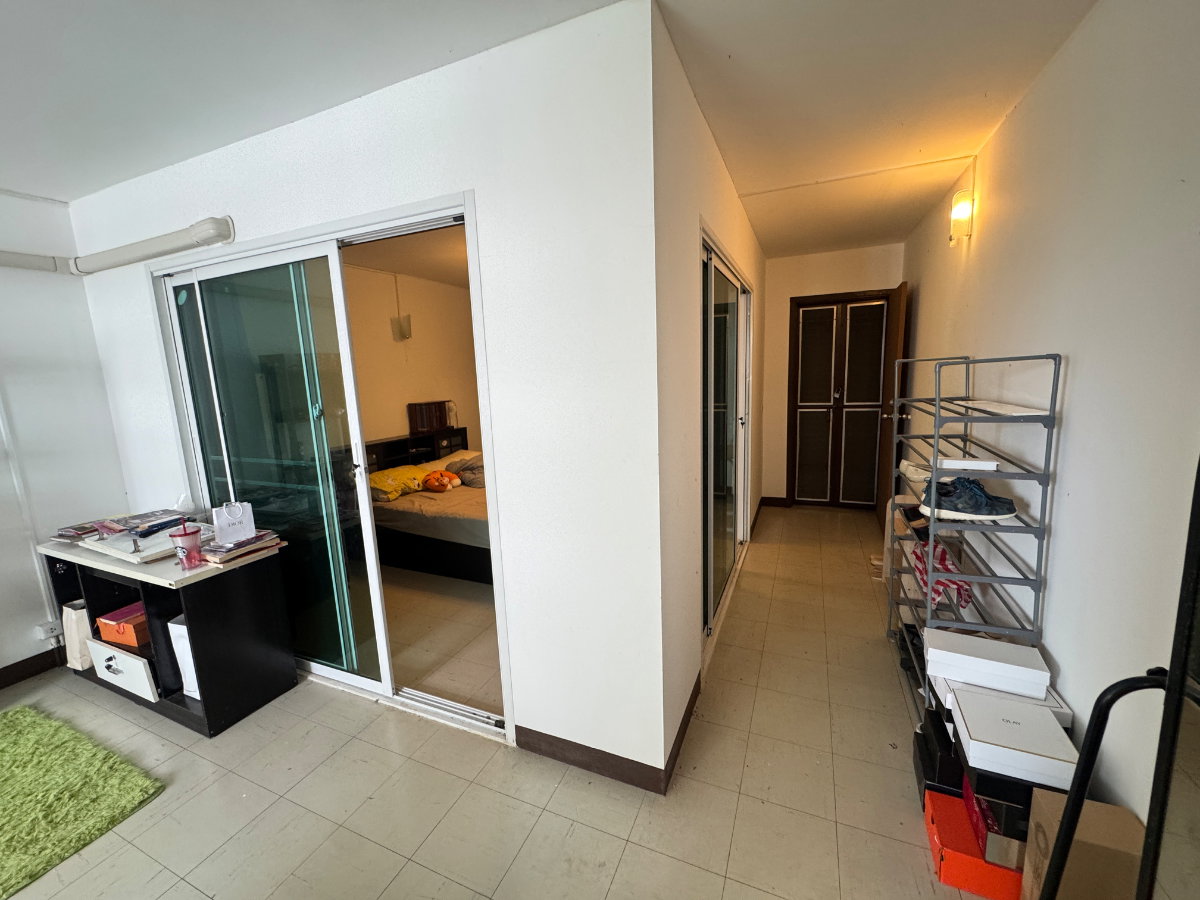 picture Selling Condominium in km.18 room is good condition - 5/9