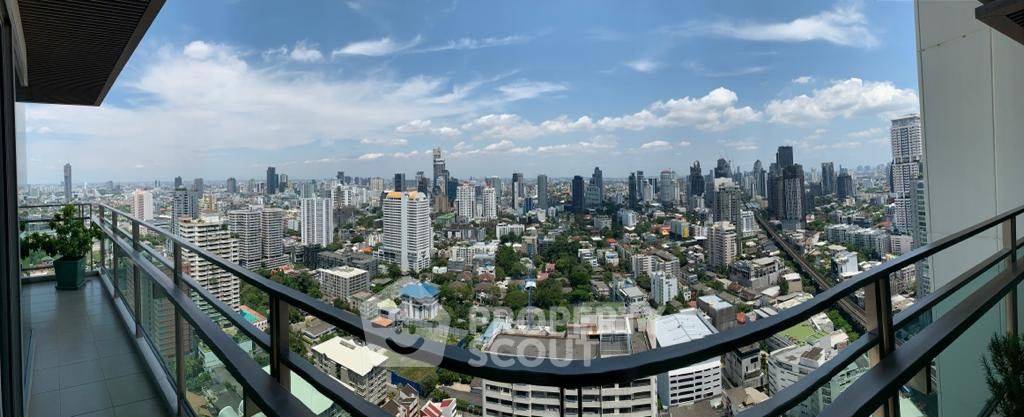 รูป คอนโด 4-ห้องนอน ที่ เดอะ เมดิสัน คอนโดมิเนียม ใกล้ BTS พร้อมพงษ์ (ID 993992) - รูปที่ 22/23