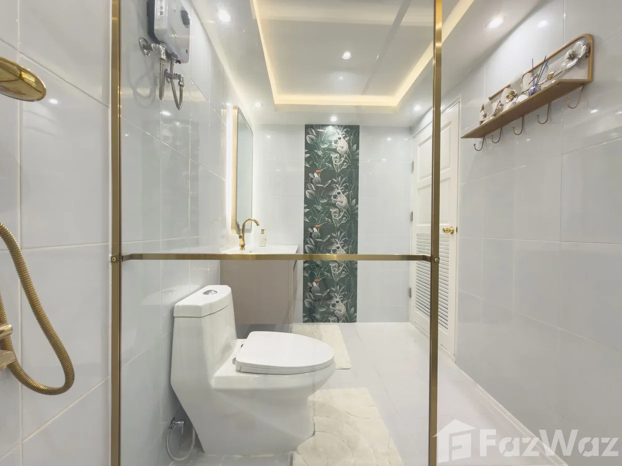 picture Studio Condo for sale at Park Beach Condominium 6151721 - 12/16