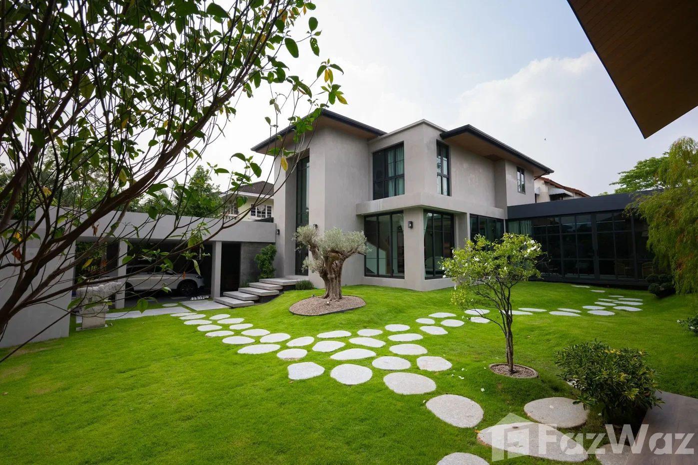 รูป ขาย บ้านเดี่ยว 5 ห้องนอน ในโครงการ หมู่บ้านลดาวัลย์ ปิ่นเกล้า 6163454 - รูปที่ 1/33