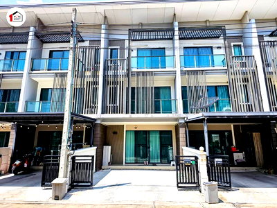 ขายทาวน์โฮม : ขาย ทาวน์โฮม 3 ชั้น ทาวน์ อเวนิว เมิร์จ รัตนาธิเบศร์ ตำแหน่งดีใกล้คลับเฮาส์ คุ้มที่สุดในโครงการ ใกล้ MRT เพียง 700 ม.