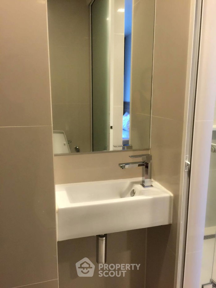 รูป คอนโด 1-ห้องนอน ที่ ริธึ่ม สาทร ใกล้ BTS สะพานตากสิน (ID 391737) - รูปที่ 3/14