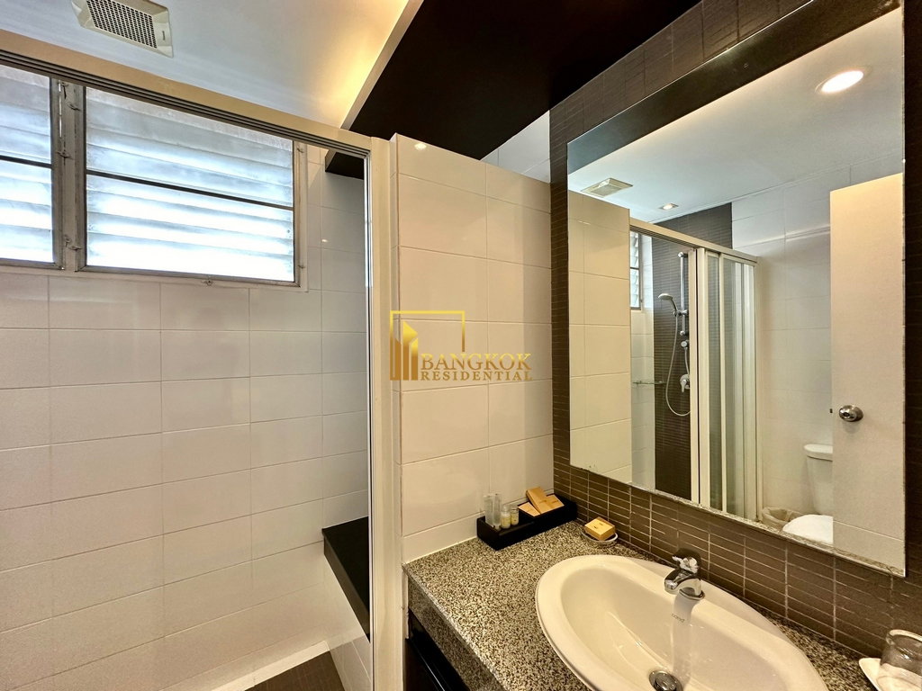 รูป Spacious 4 Bedroom Penthouse Apartment in Sukhumvit 7 - BR0669AP - รูปที่ 26/58