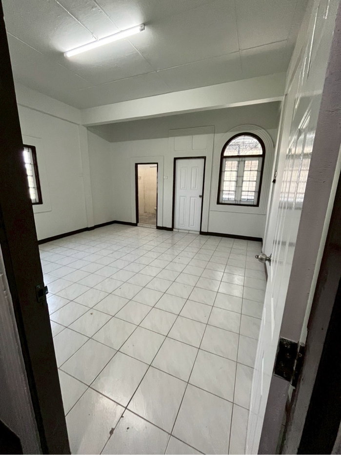 รูป ทาวน์เฮาส์ (Townhouse) รีโนเวทใหม่ทั้งหลัง ดีไซน์สวย - รูปที่ 24/24