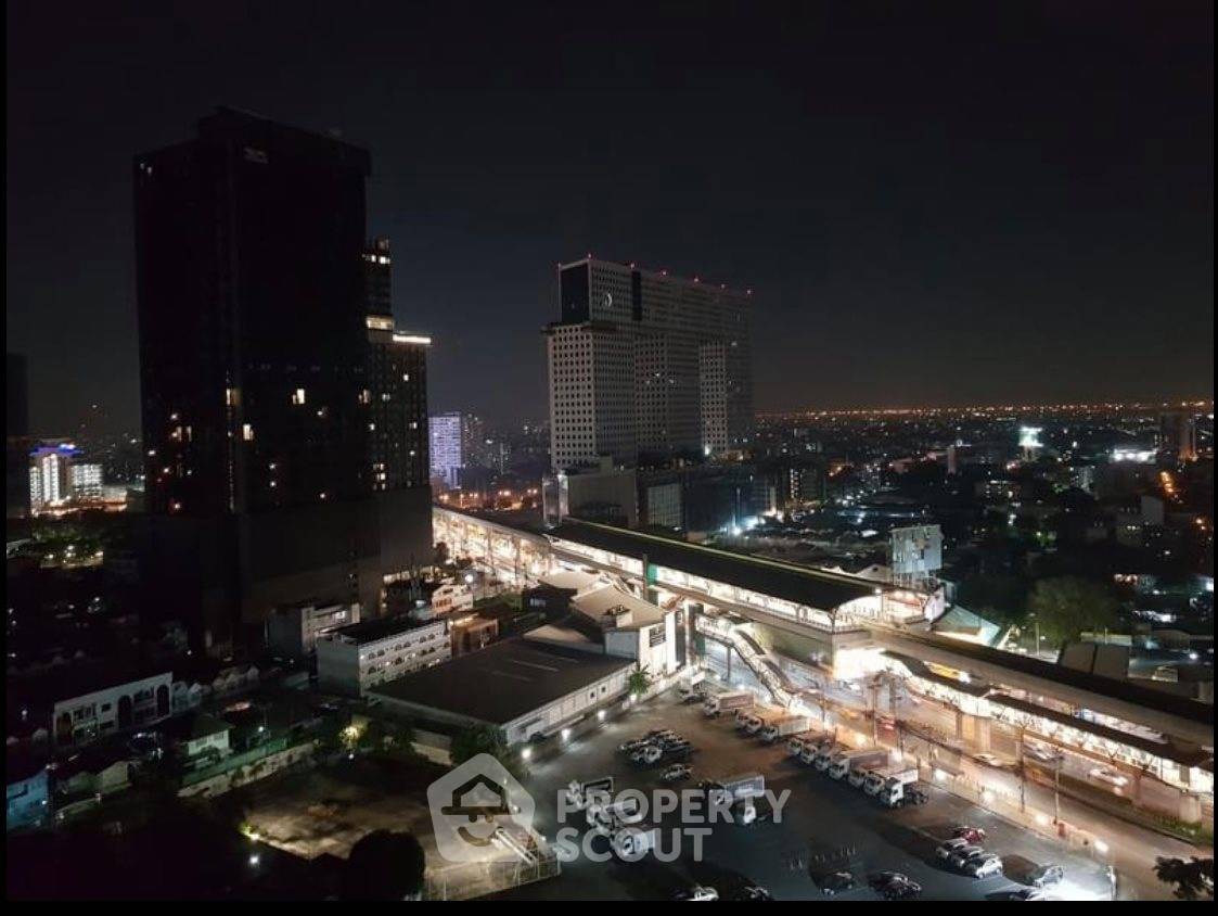 รูป คอนโด 2-ห้องนอน ที่ ศุภาลัย พาร์ค พหลโยธิน ใกล้ BTS ห้าแยกลาดพร้าว (ID 375250) - รูปที่ 4/13